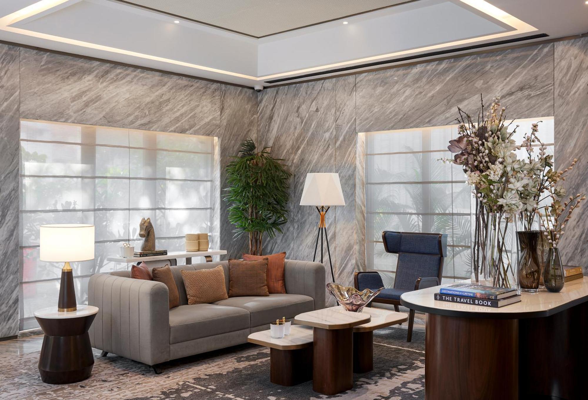 Astoria Hotel Мумбаи Экстерьер фото